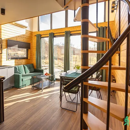 Holiday home Przystanek Pedziwiatra Z Balia, Myweek Stara Morawa