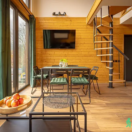 Przystanek Pedziwiatra Z Balia, Myweek *