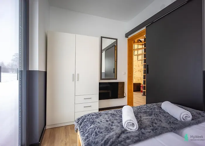 Przystanek Pedziwiatra Z Balia, Myweek 펜션 Stara Morawa