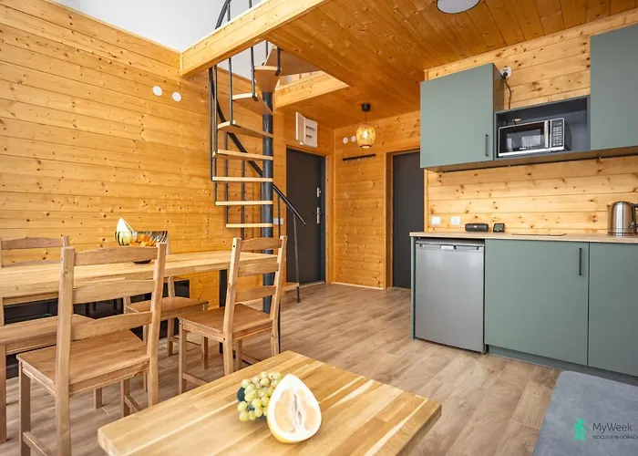 Przystanek Pedziwiatra Z Balia, Myweek 펜션 Stara Morawa