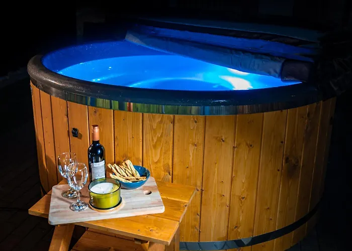 펜션 Przystanek Pedziwiatra Z Balia, Myweek Stara Morawa